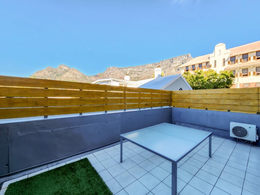 1 Bedroom Property for Sale in Gardens Western Cape